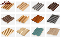 El tablero nórdico reductor de ruido y prevención de moho de madera maciza absorbente de sonido se utiliza para las paredes del dormitorio.