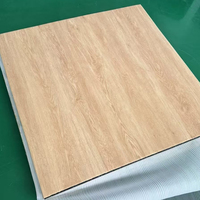 Dalles de sol en mousse souple anti-choc de haute qualité, revêtement de sol en caoutchouc pour salle de sport, tapis en PVC expansé à grain de bois pour salle de jeux
