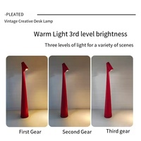 Lampe de table à LED à 3 niveaux d'intensité réglable Lampe de bureau à LED sans fil Veilleuse tactile rechargeable par USB Lampe tactile pour salle d'étude Bars de bureau