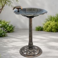 Bain d'oiseaux sur piédestal en bronze antique et cuivre, motif feuille de lys, style Art Déco, ornement pour oiseaux, en résine plastique écologique, solaire et résistant aux intempéries