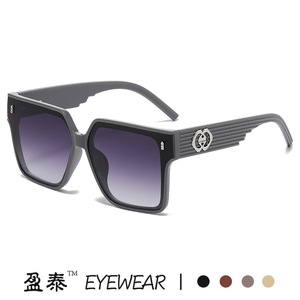 Square <b>Frame</b> Sunglasses <b>Grey</b> PC UV400 Women's Fashion Street Style Glasses - Product Image 2