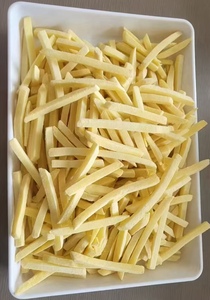 Frites <span class=keywords><strong>de</strong></span> pommes <span class=keywords><strong>de</strong></span> <span class=keywords><strong>terre</strong></span> françaises surgelées certifiées Halal bio, fraîches, entières, à texture ferme - Product Image 3