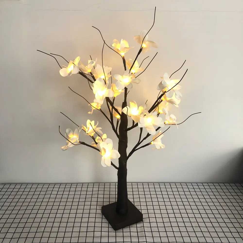 Arbre lumineux LED à piles avec des fleurs, veilleuse pour maison, décoration de fête de festival en intérieur,