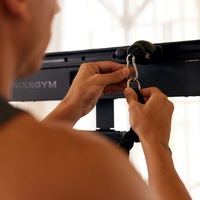Machine de musculation fonctionnelle professionnelle avec câble en acier au carbone pour l'entraînement des bras, des jambes et du dos