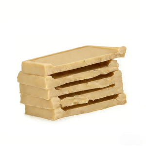 Barra de Chocolate con Sabor a Leche y Granos de Fresa, Snack de Chocolate Blanco Halal de 50g, Chocolate con Manteca de Cacao Pura - Product Image 3