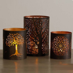 Porte-bougie décoratif en métal finition or pour mariages et Noël - Design moderne, écologique, fait main - Product Image 5