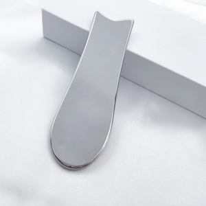 Plaque Gua Sha ergonomique en acier inoxydable plaqué, mini grattoir pour le contour des yeux, pour la relaxation des cernes et accessoire <span class=keywords><strong>de</strong></span> soin <span class=keywords><strong>de</strong></span> la peau en voyage - Product Image 3