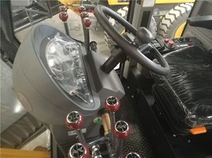 รถเกรดเดอร์ยี่ห้อดังจากจีน XCM-G GR215C 215 แรงม้า - Product Image 4