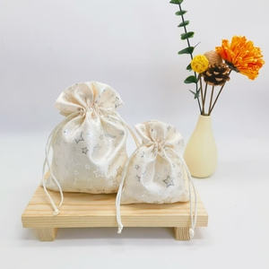 Bolsas de Regalo Personalizadas con Cordón de Poliéster Ecológico para Fiestas - Product Image 6