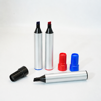 Marqueur permanent OEM à pointe oblique de 8 mm pour tableau blanc, étanche, avec logo personnalisé, modèle rouge pour voiture et papier