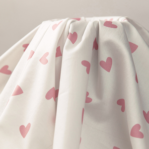 Tela de satén 100 algodón con estampado digital, muselina lisa con estampado de corazones de amor, para disfraz - Product Image 3