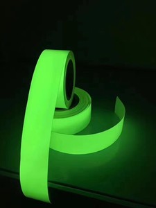 Rouleau de vinyle luminescent qui brille dans le noir, ruban adhésif réfléchissant de sécurité haute luminosité pour la décoration des escaliers et des sols - Product Image 4