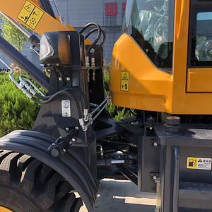 رافعة أمامية صغيرة عالية الجودة جاهزة للشحن 4×4 بسعة 1000 كجم و1500 كجم و2 طن مع مكيف هواء - Product Image 5