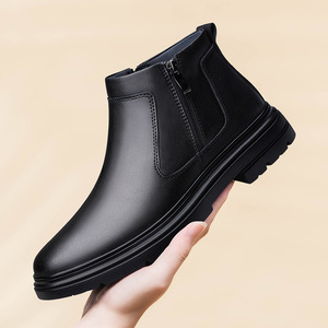 Bottes en cuir véritable noires simples et polyvalentes pour hommes, confortables et pratiques, avec fermeture éclair latérale, style décontracté Zhongbang, nouvelle collection automne-hiver - Product Image 4