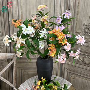 Fleurs artificielles en soie Lily, variées, style sauvage, pour la décoration intérieure - Product Image 1