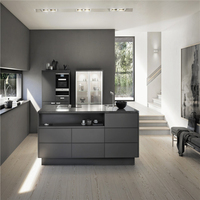 Meubles d'organisation de cuisine classiques et peu encombrants, ensemble d'armoires personnalisées pour appartement