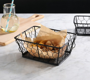 Cestino Decorativo in Ferro Battuto per Hotel, Portaoggetti da Scrivania per Cosmetici, <span class=keywords><strong>Mini</strong></span> Cestino per Uso Ristorante - Product Image 4
