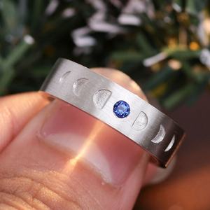 Bague en argent sterling 925 plaqué or avec moissanite bleue ronde, bague pour homme, bijoux de luxe, cadeau d'anniversaire personnalisé - Product Image 5