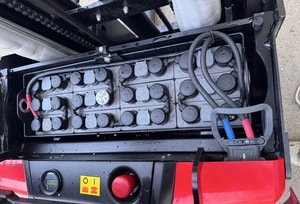 Chariot élévateur à palettes électrique compact avec capacité de 1,5 tonne, hauteur de levage de 5500 mm, type marcheur, auto-chargeur - Product Image 6