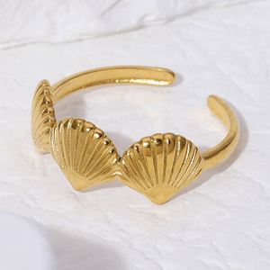Anillos Abiertos de Acero Inoxidable con Baño de Oro de 18K y Diseño de Conchas para Mujer - Product Image 3