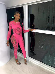 จั๊มสูทไหมพรมผู้หญิง แขนยาว คอกลม สีพื้น ดีไซน์เว้า โชว์เนื้อผ้า  รุ่นใหม่ ฤดูใบไม้ผลิ 2026  กระชับรูปร่าง  ไม่ยับ  เซ็กซี่ - Product Image 3