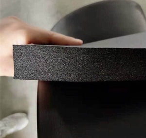 Panneau d'isolation en <span class=keywords><strong>mousse</strong></span> de caoutchouc insonorisant auto-adhésif écologique de conception moderne, carré, classe de résistance au feu B1, noir - Product Image 6