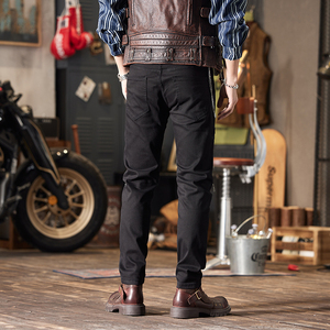 Pantalones de mezclilla ajustados elásticos negros para hombre, estilo motociclista, corte slim, tendencia urbana - Product Image 6