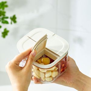 Household Kitchen 4 Grid Seasoning Storage Box Cooking BBQ Plastic 4 Compartment Condiment Container with Lid - Product Image 1