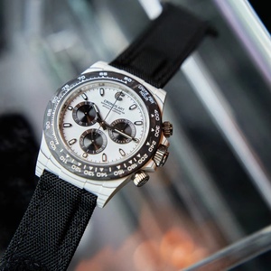 LOGO tùy chỉnh ra mắt đồng hồ cơ sang trọng 40MM kính sapphire sợi carbon nam là cơ khí - Product Image 2