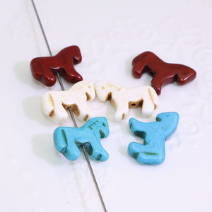 TB0872 perles <span class=keywords><strong>de</strong></span> pendentif en Turquoise sculpté, cheval <span class=keywords><strong>de</strong></span> marche du <span class=keywords><strong>sud</strong></span>-<span class=keywords><strong>ouest</strong></span> Animal Focal Charm pour la fabrication <span class=keywords><strong>de</strong></span> bijoux - Product Image 3