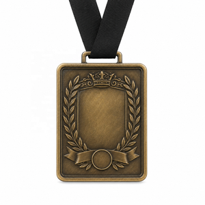 Medaglia Personalizzata in Lega di Zinco 3D Placcata Oro e Argento per Logo, Premi Sportivi e Scolastici con Nastro, Souvenir Personalizzato - Product Image 5
