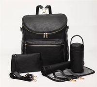 Sac à dos imperméable de grande capacité pour couches pour bébé Sac à langer personnalisé en cuir PU pour les soins de bébé