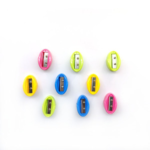 Petit taille-crayon manuel à un seul trou, design en forme de feuille de maïs multicolore, pour les enfants de l'école primaire - Product Image 3