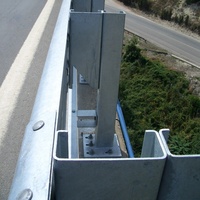 Postes de Acero Metálicos Personalizados para Barandas de Carreteras, Galvanizados y con Recubrimiento en Polvo, Estándar AASHTO M-180, Marca Safebuild