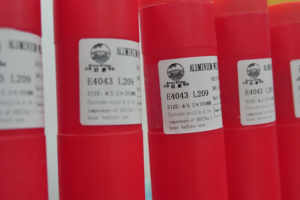 Prix usine ER4043 <span class=keywords><strong>TIG</strong></span> aluminium silicium fil de soudage électrode tige bâton baguette de soudage électrodes 4130 309 fournisseurs de soudage - Product Image 5