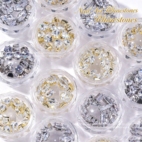 Vente en gros de breloques pour nail art en zircone 3D scintillante de la marque YUCAGCI, décorations en cristal en forme de goutte d'eau, de marquise et de carré, modèle YUCAGCI 3485