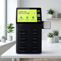 Station de location de batteries Li-Polymère commerciales à 12 emplacements avec écran tactile et prise en charge de plusieurs modes de paiement