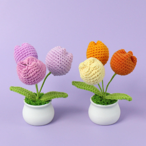Tulipe au crochet en pot, <span class=keywords><strong>fleur</strong></span> tricotée, 3 têtes, fil <span class=keywords><strong>de</strong></span> laine, pot en céramique blanc, fait main, petit cadeau pour bureau et maison - Product Image 5