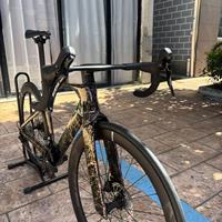 Vélo de course sur route en fibre de carbone Aero 7.3 KG Force XPLR AXS D2 (1*13) KOZO 2 700C 24 vitesses avec groupe électronique et freins à disque hydrauliques