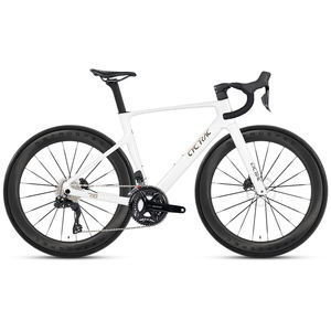 Roue de vélo de <span class=keywords><strong>route</strong></span> en carbone pleine fibre R18 R7170-24S, grande, avec rayons et jante en carbone, configuration haut de gamme, adaptée aux adultes - Product Image 1