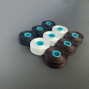 Mẫu có sẵn màu sắc 210D 3 plys Polyester Filament Pre vết thương khâu may bobbins chủ đề <span class=keywords><strong>30</strong></span> <span class=keywords><strong>yards</strong></span> - Product Image 2