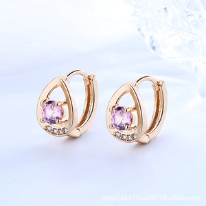 Oro Joyería, Aretes Pequeños Tipo Huggie de Acero Inoxidable Chapados en Oro de 14K, Joyería para Mujer, Diseños de Circonita, Hechos a Medida, Venta al por Mayor - Product Image 4