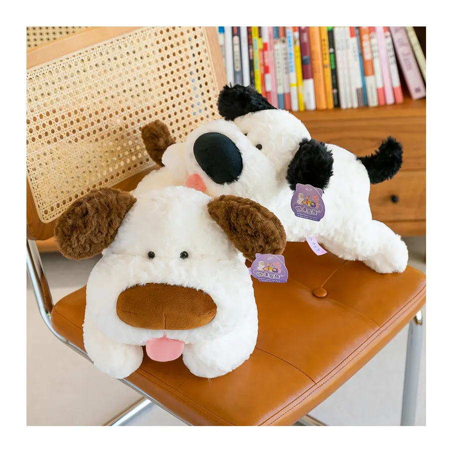 Pabrik disesuaikan hitam coklat 28cm 40cm 50cm bantal anjing lembut kawaii kustom anjing mainan mewah