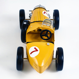 Modellino di Auto Sportiva Classica Vintage in Ferro Battuto, Ideale per Esposizione a Finestra, Decorazione Casa, Oggetti da Collezione, Regali - Product Image 2