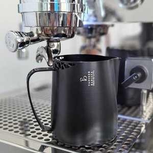 Tazza VanseerBarista Hollow Versione Competitiva VB650, Design Moderno e Minimalista per <span class=keywords><strong>Latte</strong></span> Art, in Acciaio Inox 304, per Montare il <span class=keywords><strong>Latte</strong></span>, Uso Commerciale - Product Image 4