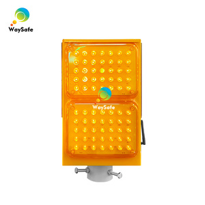 Feux d'avertissement clignotants synchronisés WaySafe, jaunes, indice de protection IP68, montage sur poteau pour une haute visibilité dans les conditions de brouillard, zones minières - Product Image 1