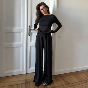 Bộ đồ mặc nhà nữ thu đông 2025 chất liệu ấm áp, màu trơn, áo thun dài tay kèm quần rộng, bán buôn - Product Image 1