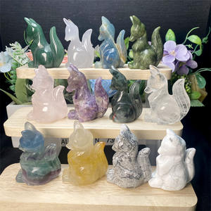 Estatuilla <span class=keywords><strong>de</strong></span> zorro <span class=keywords><strong>de</strong></span> piedra preciosa <span class=keywords><strong>de</strong></span> cristal tallada a mano, cuarzo transparente Natural, punto <span class=keywords><strong>de</strong></span> cristal <span class=keywords><strong>de</strong></span> fluorita, <span class=keywords><strong>estatua</strong></span> tallada pequeña <span class=keywords><strong>de</strong></span> zorro <span class=keywords><strong>de</strong></span> nueve colas - Product Image 1