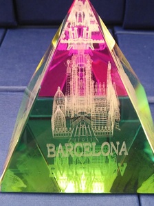 Gravure Laser 3d <span class=keywords><strong>Photo</strong></span> K9, prisme pyramide en cristal, prismes en <span class=keywords><strong>verre</strong></span> optique, presse-papier pour <span class=keywords><strong>d</strong></span>écoration de bureau, vente en gros - Product Image 2