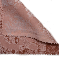Tissu Jacquard Satiné Texturé de Luxe à Motif Classique Populaire pour une Apparence Élégante et Premium, Idéal pour les Abayas de Mode en Arabie Saoudite